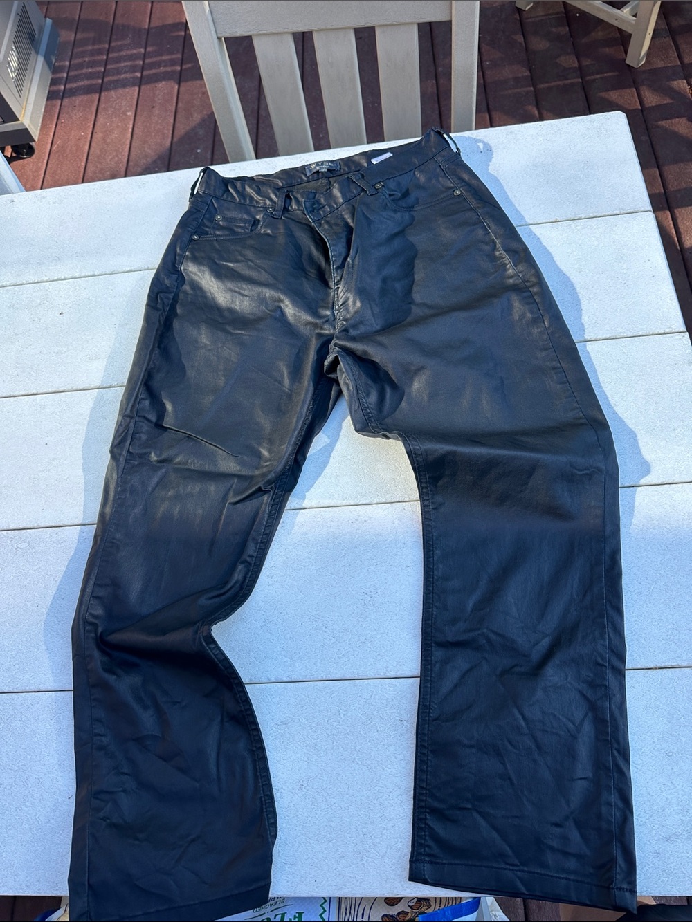 Wyse women’s dark navy Leather-Look Jeans